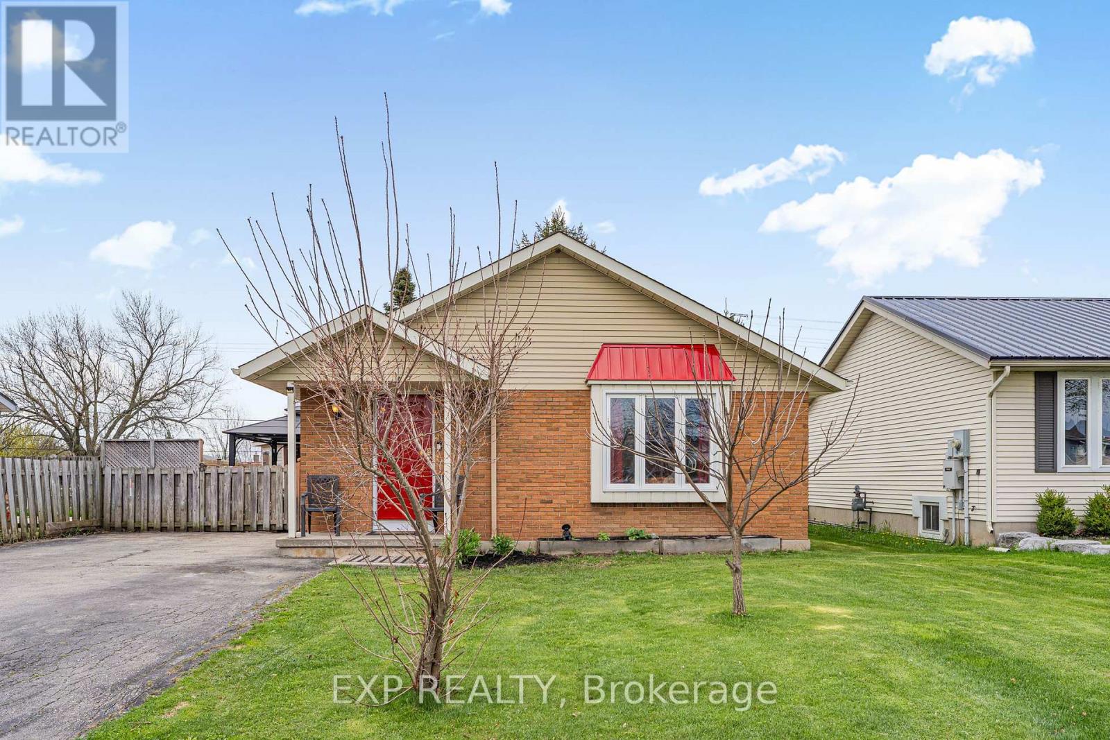 8 Abbott Lane, Haldimand, Ontario  N0A 1E0 - Photo 3 - X13155078