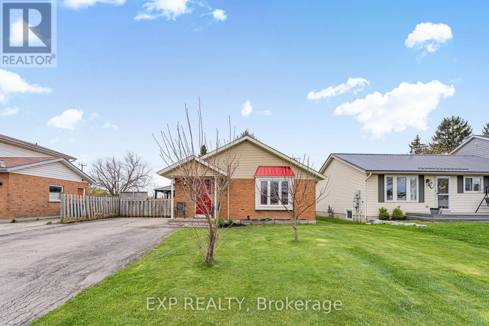 8 Abbott Lane, Haldimand, Ontario  N0A 1E0 - Photo 5 - X13155078