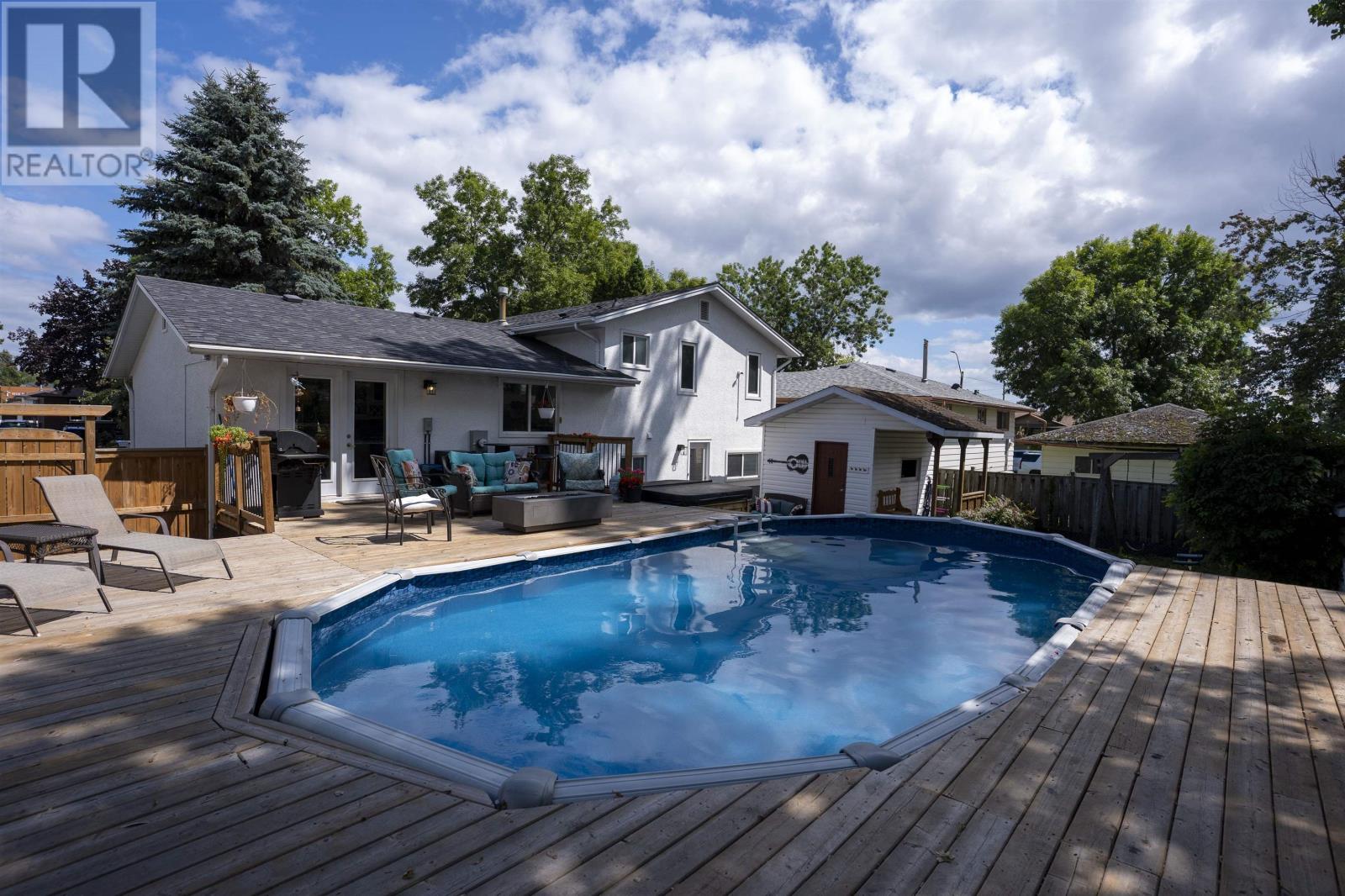 425 Chelsea Cres., Thunder Bay, Ontario  P7B 5P8 - Photo 35 - TB2601119