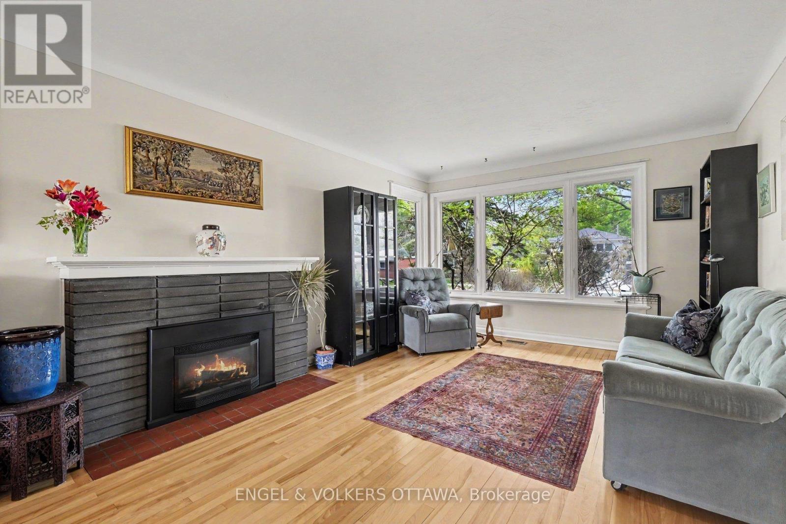 1113 Field Street, Ottawa, Ontario  K2C 2P6 - Photo 5 - X13155138
