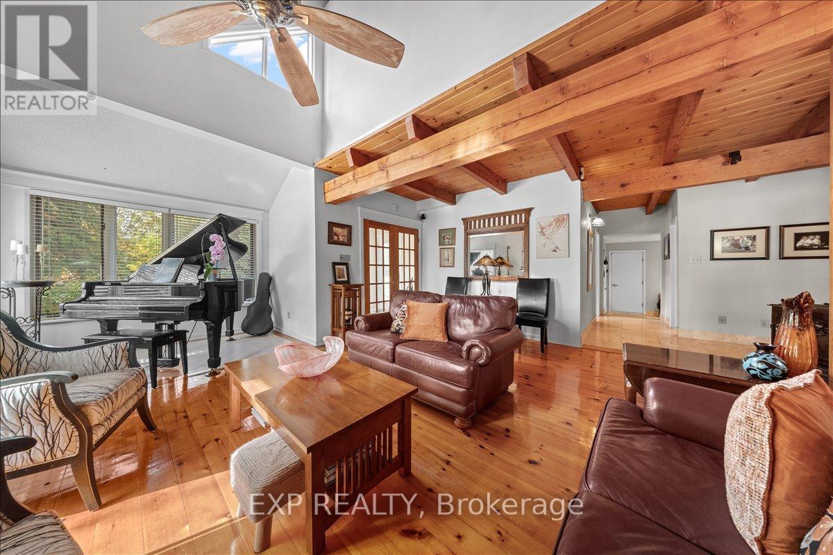 182 Spruce Ridge Road, Ottawa, Ontario  K0A 1L0 - Photo 5 - X13155282