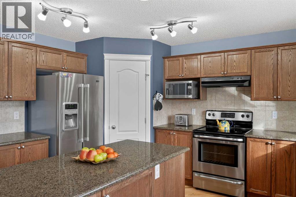 169 West Creek Boulevard, Chestermere, Alberta  T1X 1P5 - Photo 18 - A2312938