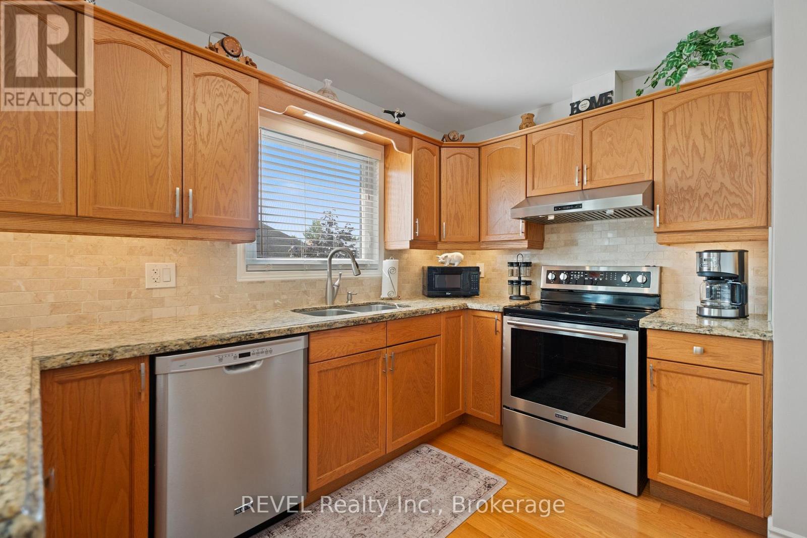 130 Loretta Drive, Niagara-On-The-Lake, Ontario  L0S 1T0 - Photo 12 - X13155300