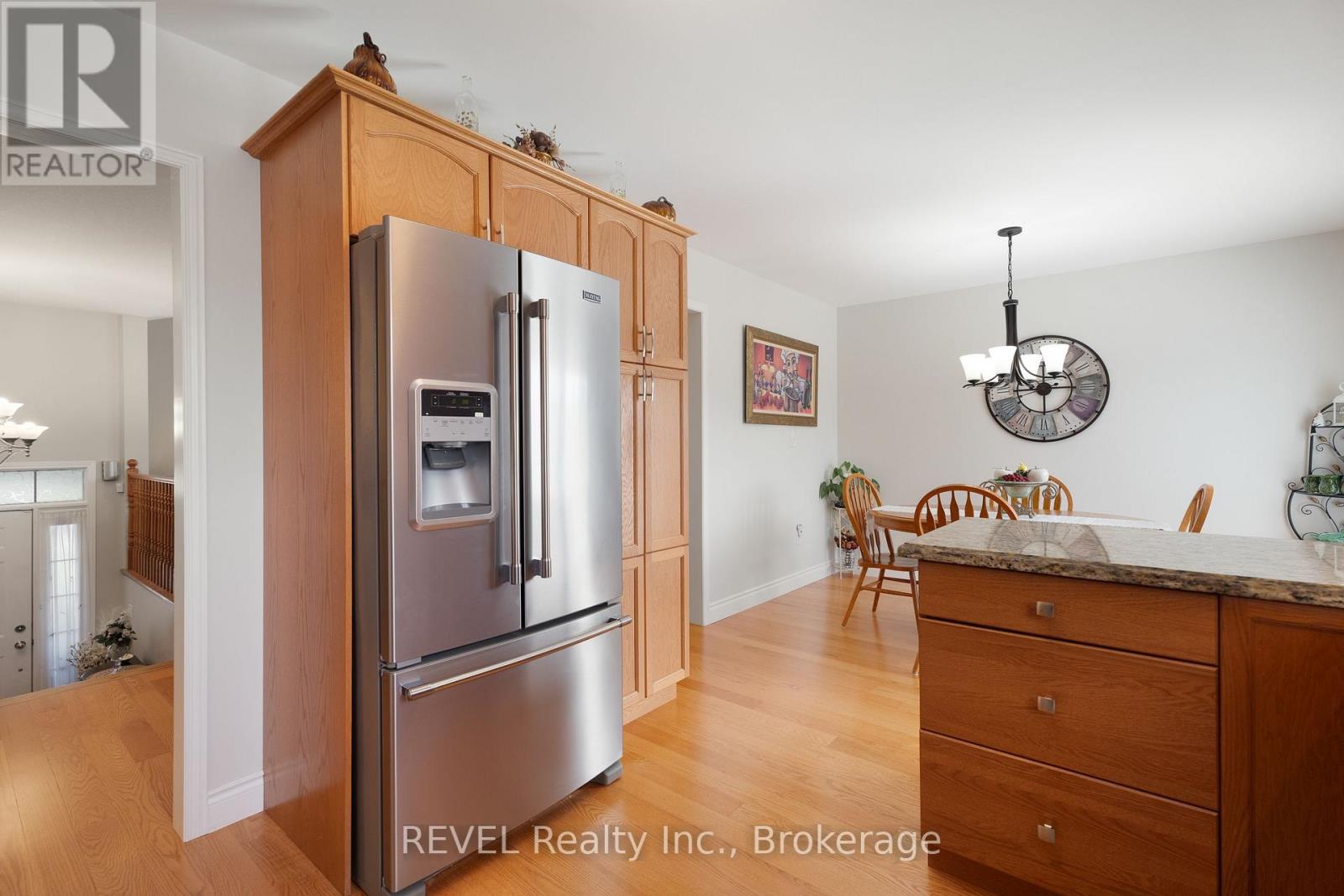 130 Loretta Drive, Niagara-On-The-Lake, Ontario  L0S 1T0 - Photo 13 - X13155300