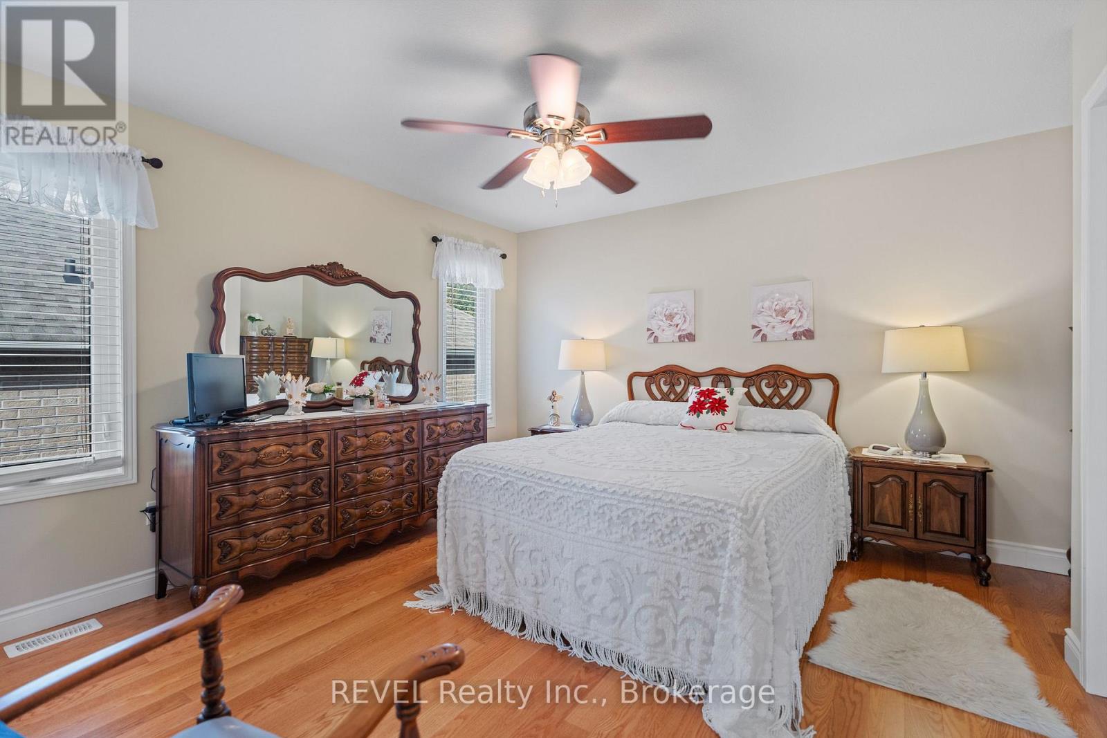 130 Loretta Drive, Niagara-On-The-Lake, Ontario  L0S 1T0 - Photo 18 - X13155300