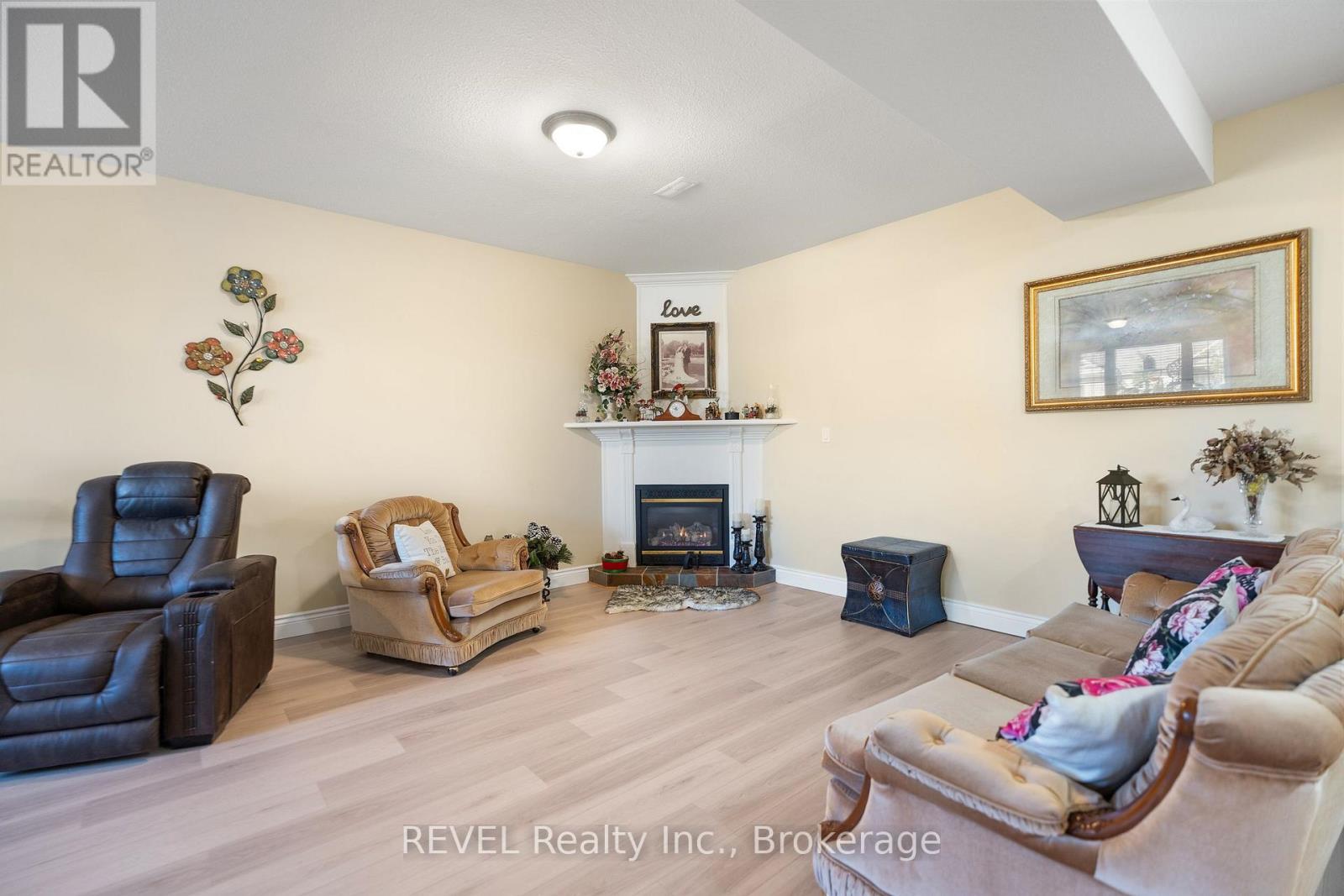 130 Loretta Drive, Niagara-On-The-Lake, Ontario  L0S 1T0 - Photo 22 - X13155300