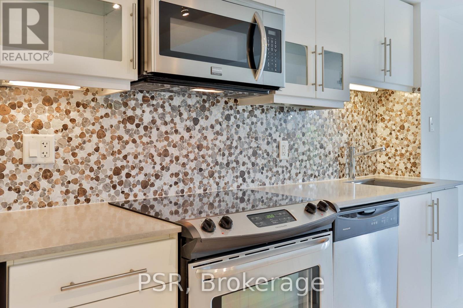 302n - 1169 Queen Street W, Toronto (Little Portugal), Ontario  M6J 0A4 - Photo 19 - C13155242