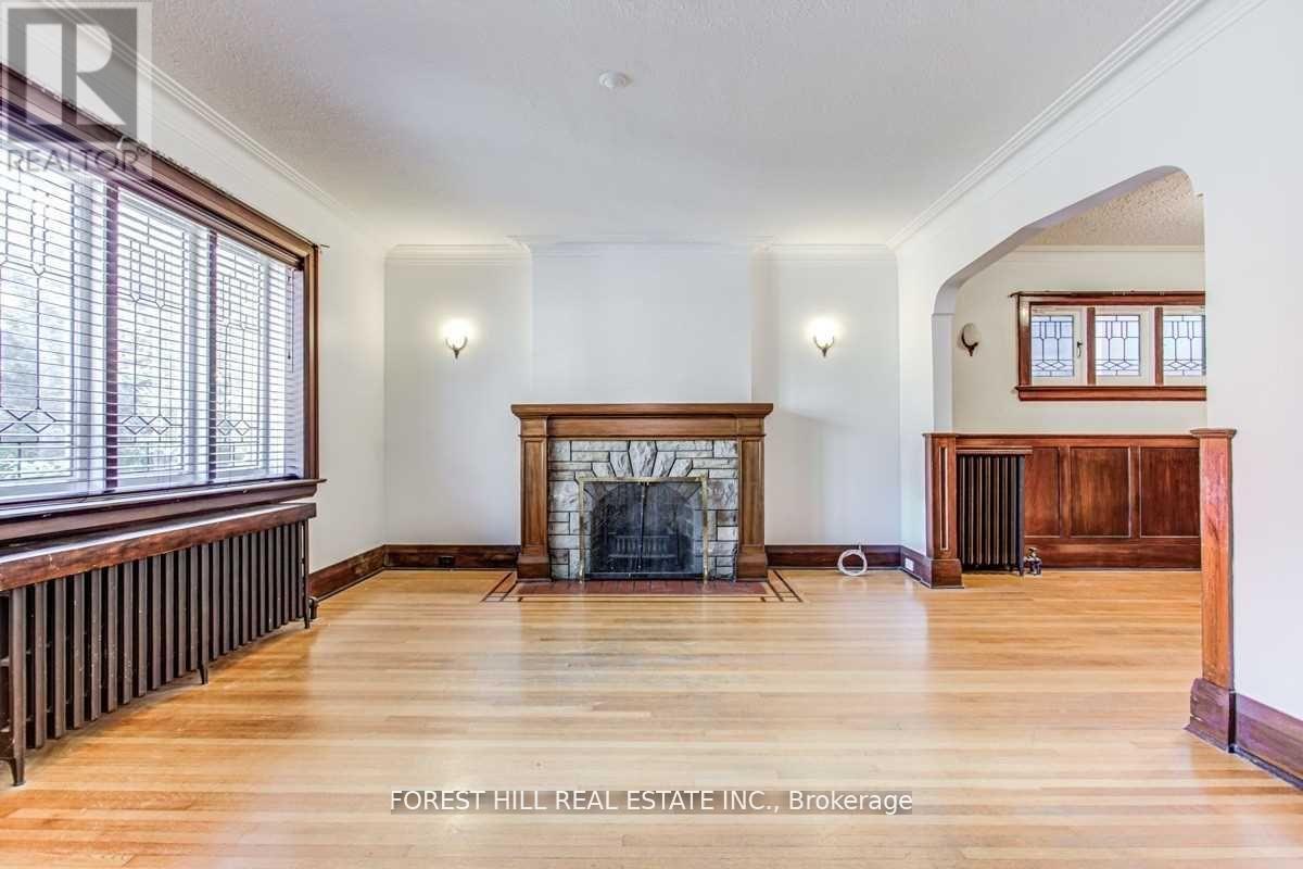 138 Castlewood Road, Toronto, Ontario  M5N 2L6 - Photo 5 - C13155304