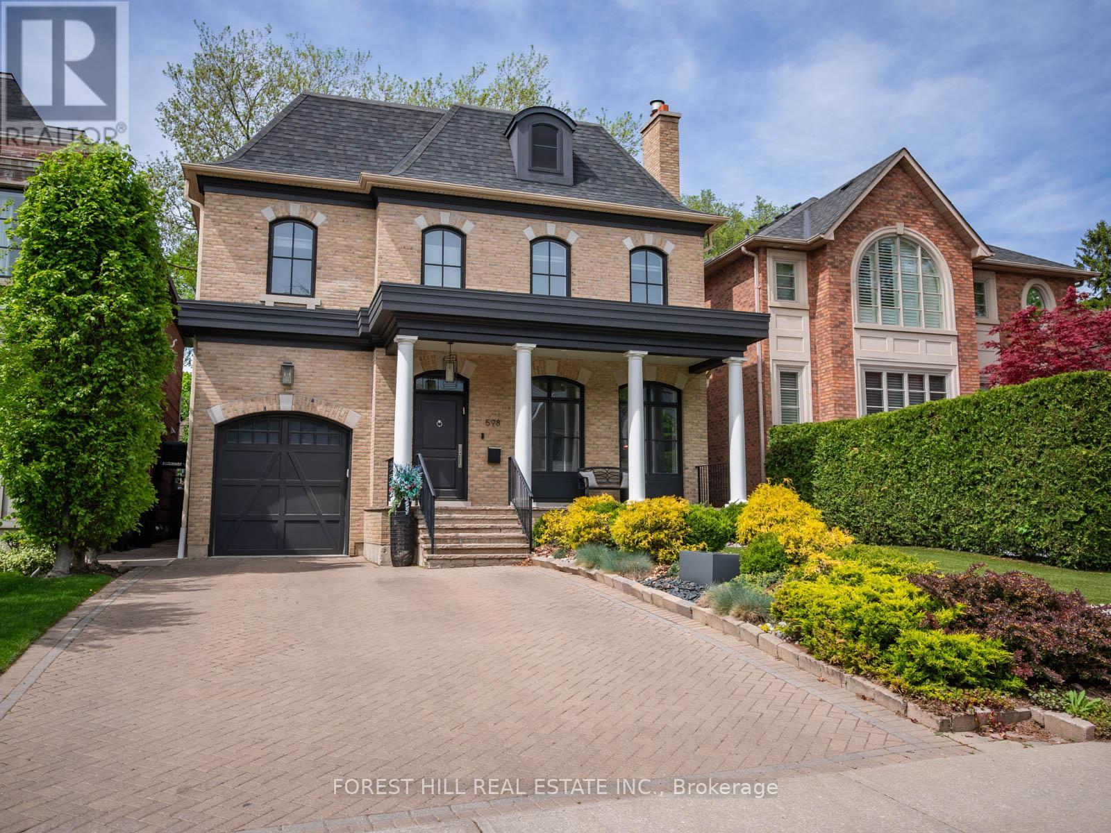 598 CASTLEFIELD AVENUE, Toronto, Ontario