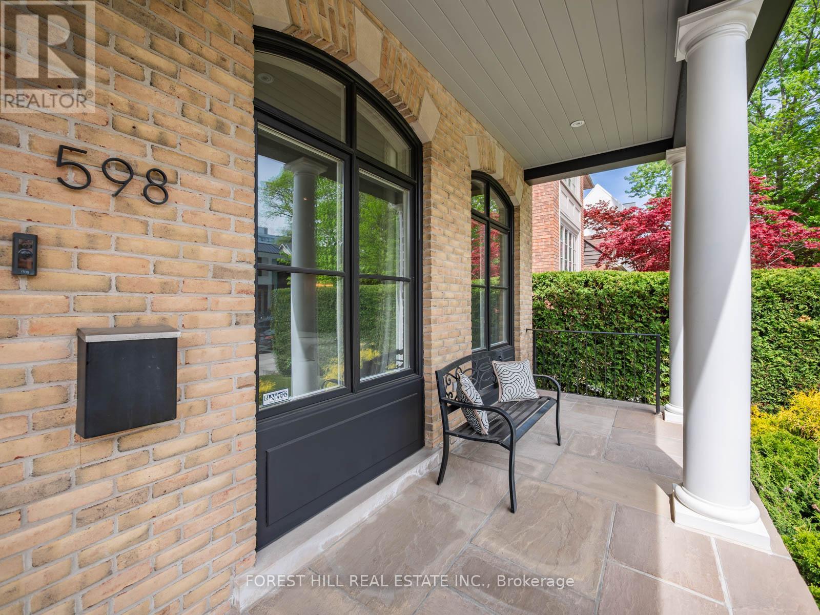 598 Castlefield Avenue, Toronto, Ontario  M5N 1L8 - Photo 3 - C13155310