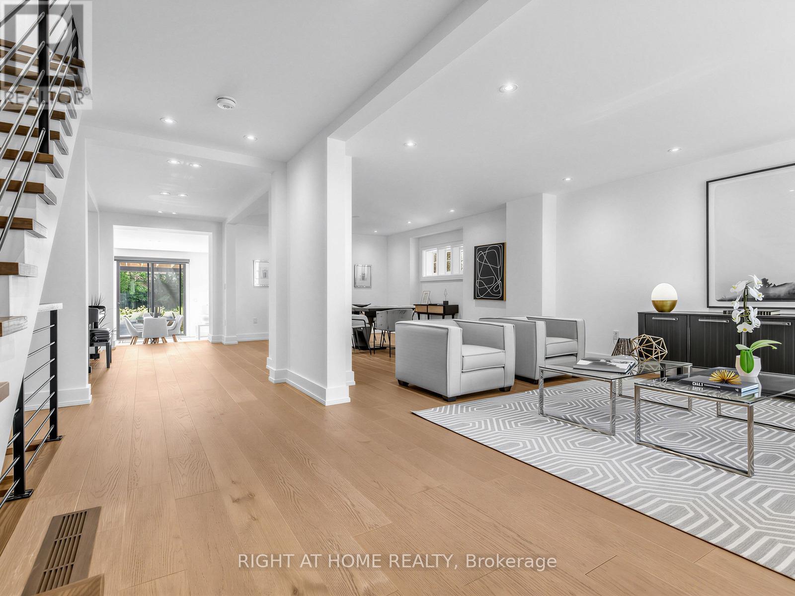 140 Coldstream Avenue, Toronto, Ontario  M5N 1X9 - Photo 4 - C13155332