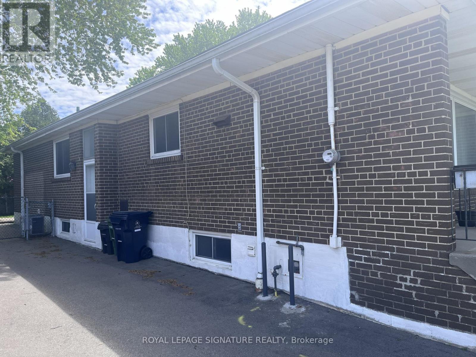 20 Fortrose Crescent, Toronto, Ontario  M3A 2H1 - Photo 23 - C13155334