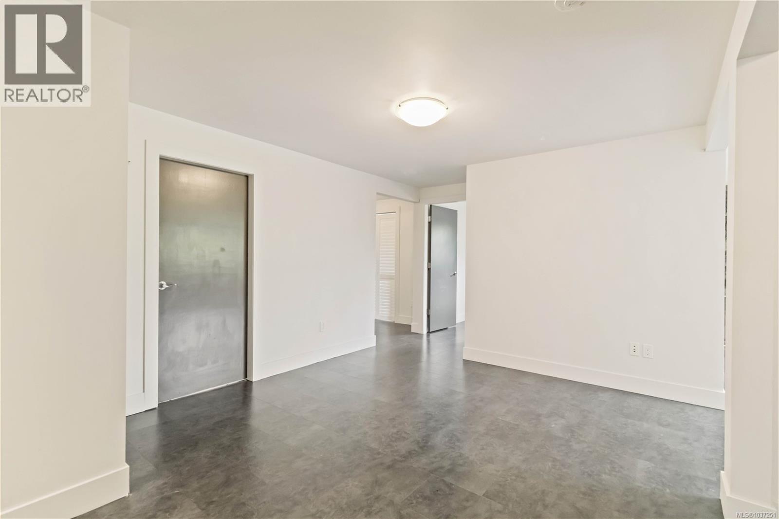 1273 Denman St, Victoria, British Columbia  V8T 1L8 - Photo 49 - 1037251