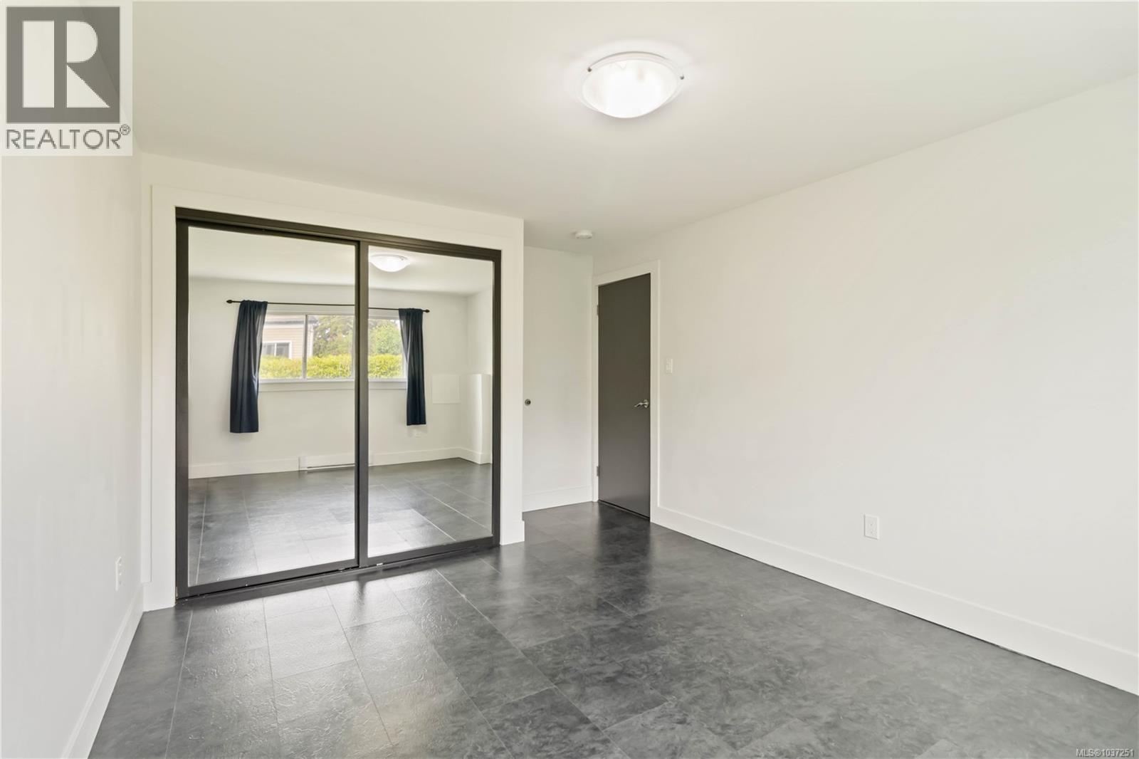1273 Denman St, Victoria, British Columbia  V8T 1L8 - Photo 55 - 1037251