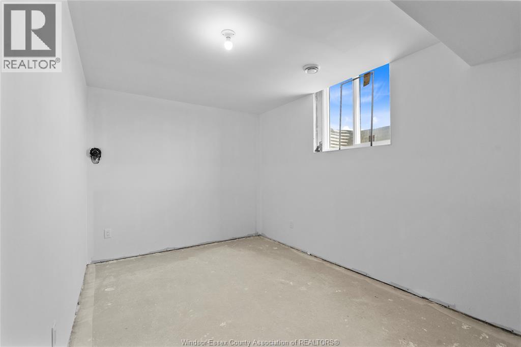 3335 Tullio, Lasalle, Ontario  N9H 1H3 - Photo 26 - 26011692