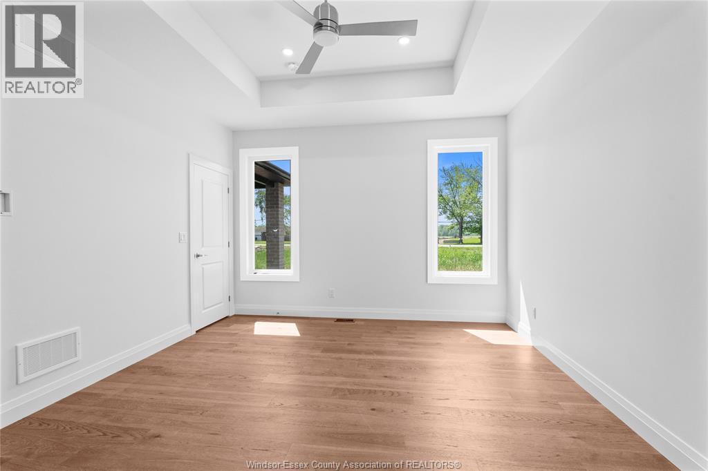 3335 Tullio, Lasalle, Ontario  N9H 1H3 - Photo 18 - 26011692