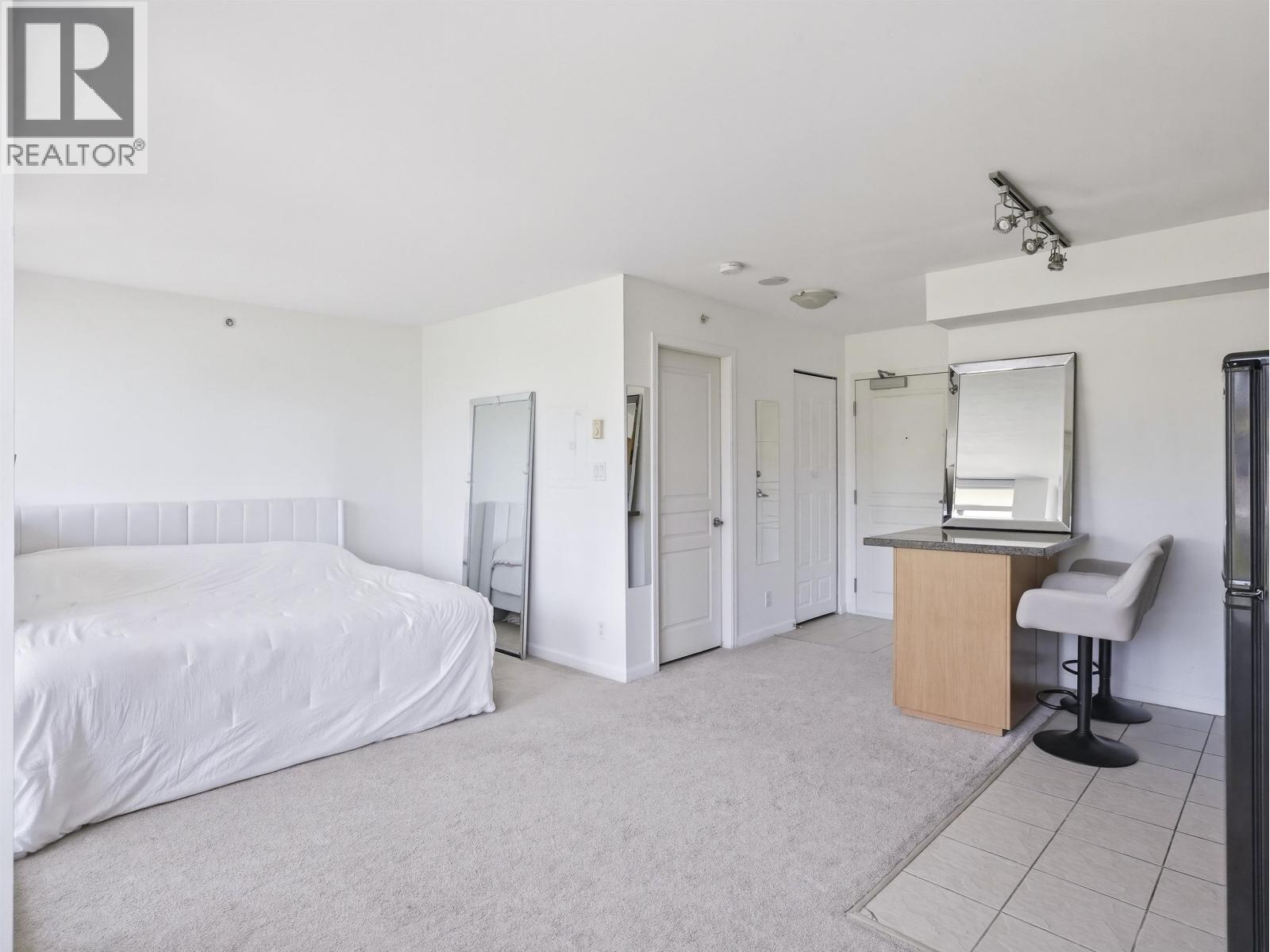 402 9298 University Crescent, Burnaby, British Columbia  V5A 4X8 - Photo 10 - R3126213
