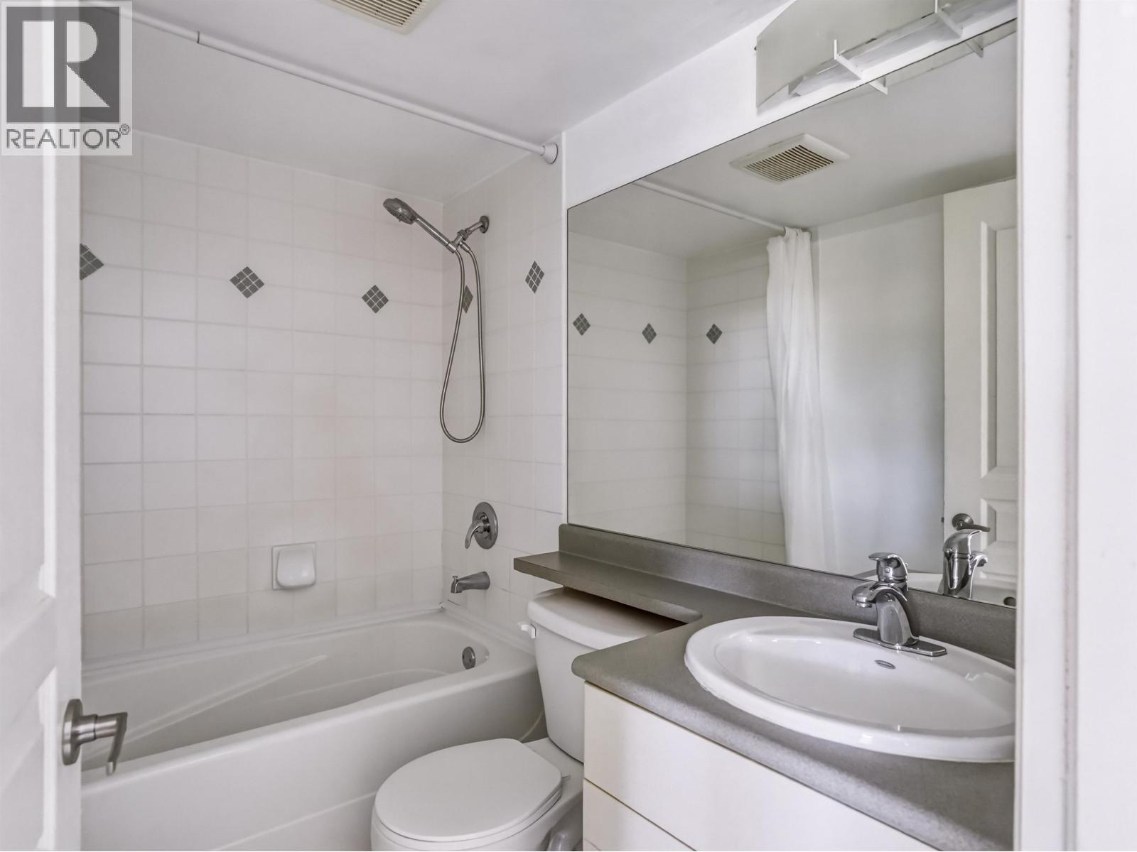 402 9298 University Crescent, Burnaby, British Columbia  V5A 4X8 - Photo 13 - R3126213