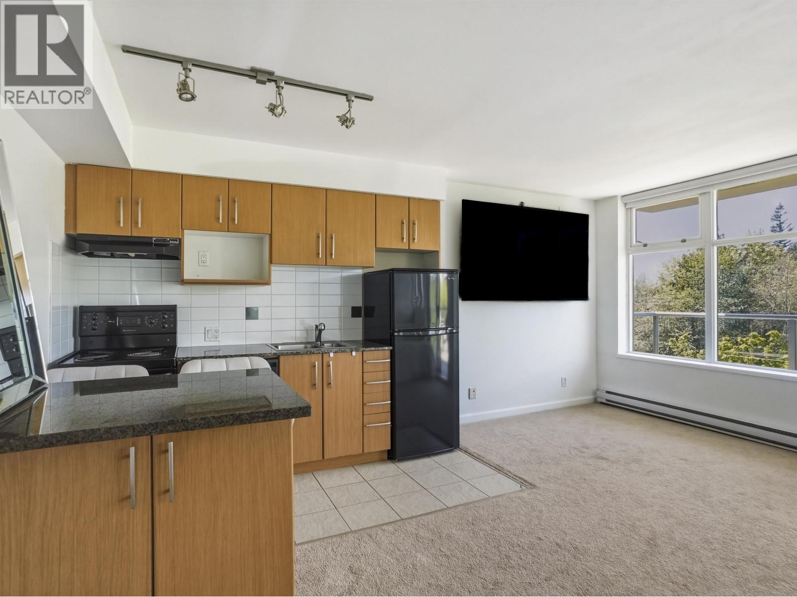 402 9298 University Crescent, Burnaby, British Columbia  V5A 4X8 - Photo 5 - R3126213
