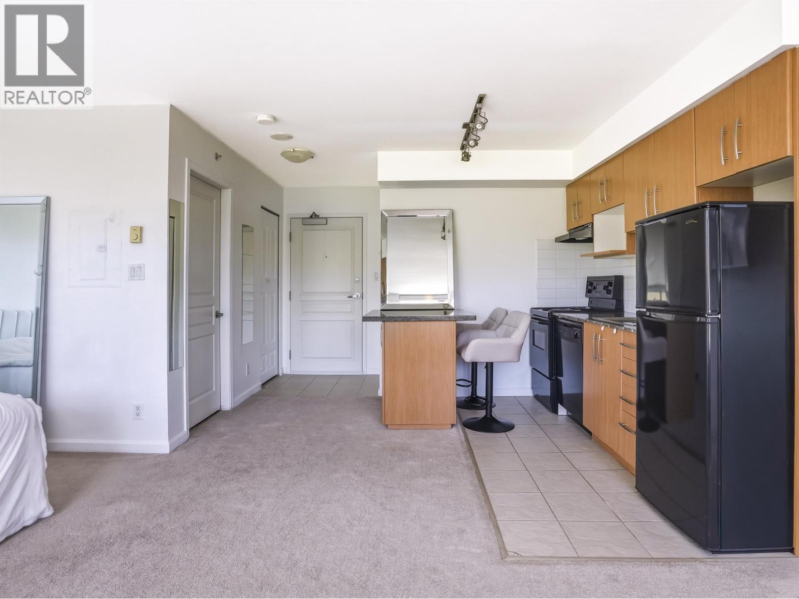 402 9298 University Crescent, Burnaby, British Columbia  V5A 4X8 - Photo 7 - R3126213