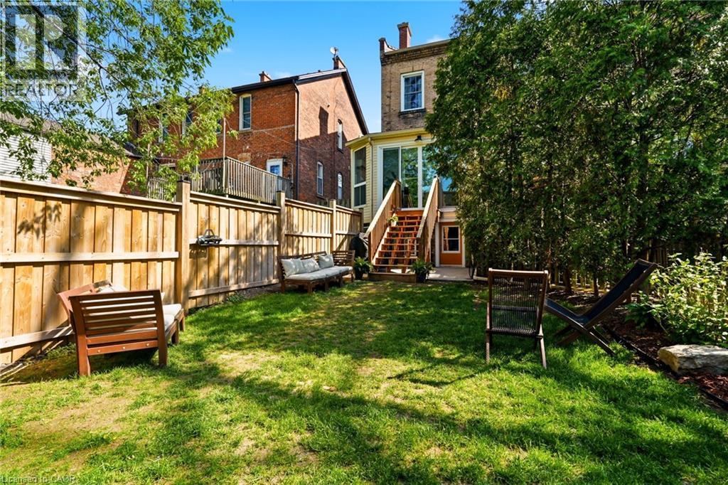 16 Hatt Street, Dundas, Ontario  L9H 2E8 - Photo 46 - 40832219
