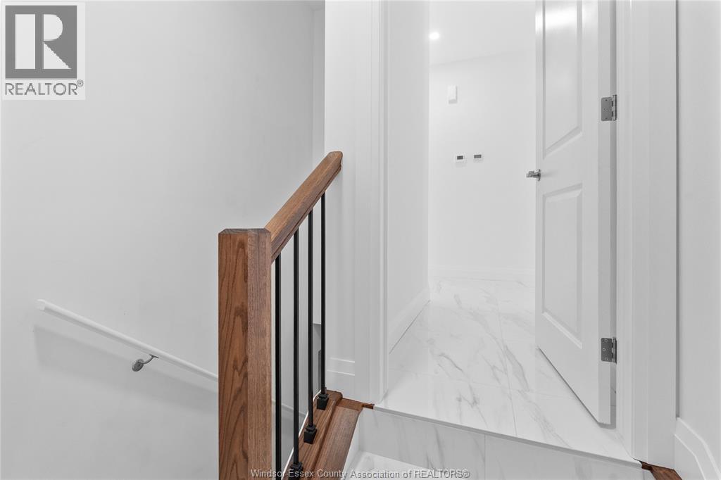 3335 Tullio, Lasalle, Ontario  N9H 1H3 - Photo 21 - 26011692