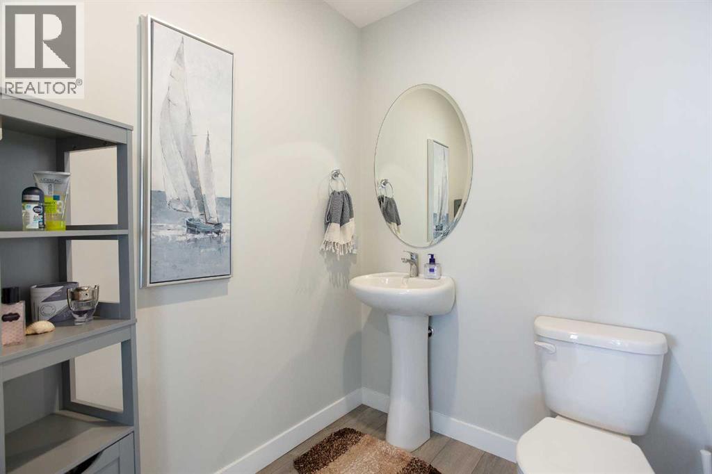 390 Canals Crossing SW, Airdrie, Alberta  T4B 4L4 - Photo 18 - A2312568