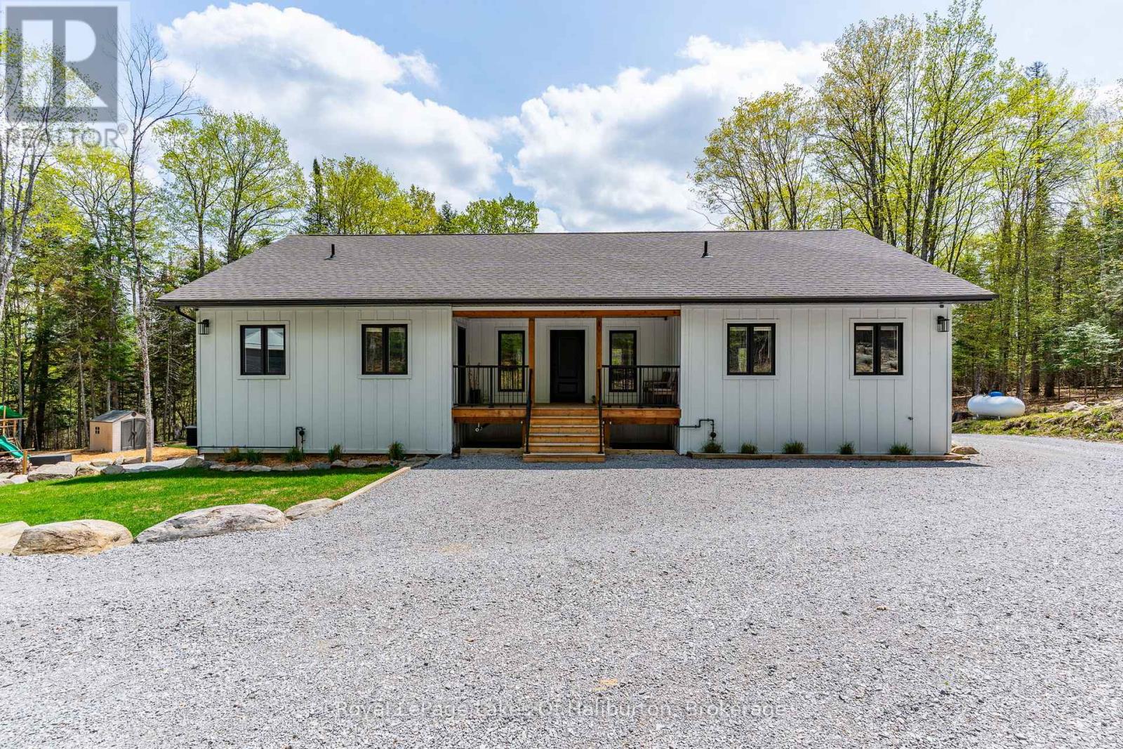 51 Glebe Road, Dysart Et Al, Ontario  K0M 1S0 - Photo 4 - X13155270