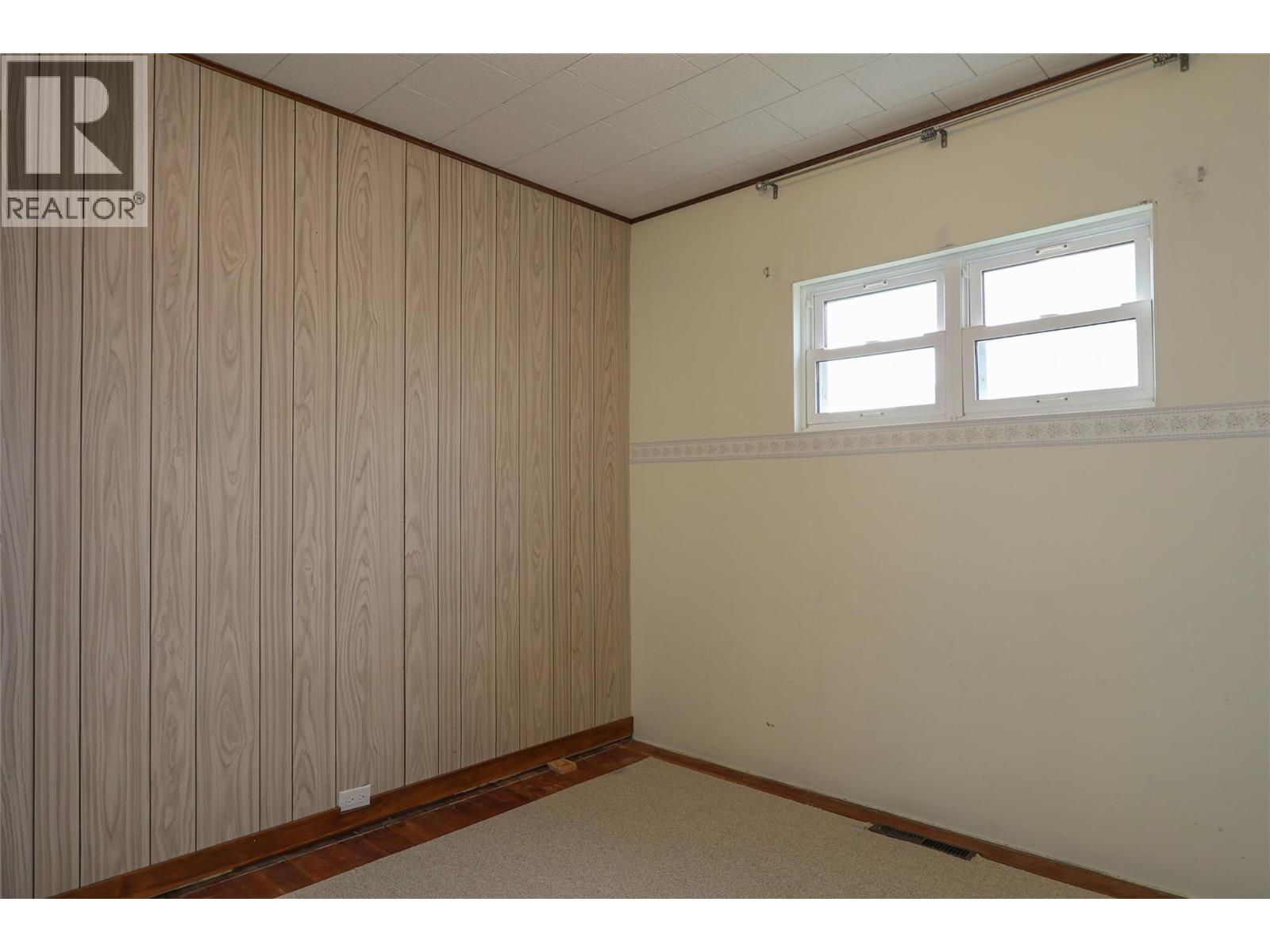 486 3rd Avenue, Kimberley, British Columbia V1A 2R3 - Photo 21 - 10388003