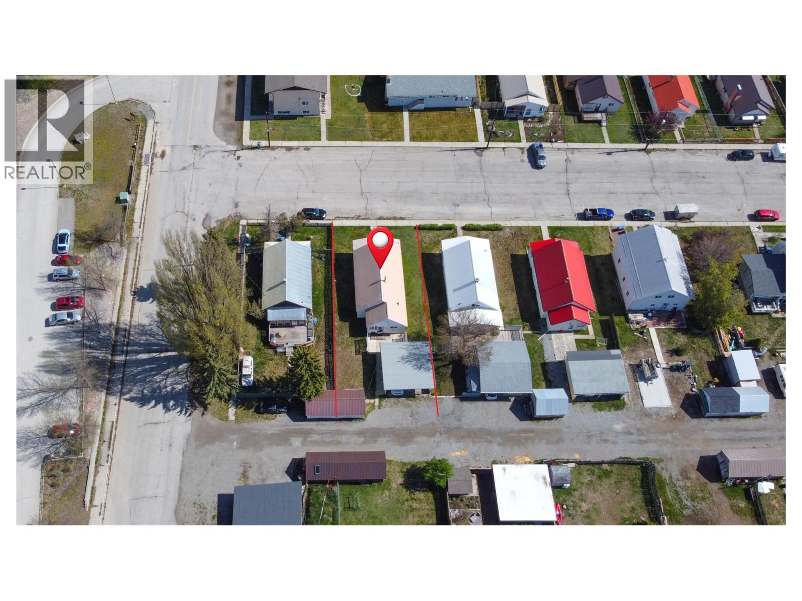 486 3rd Avenue, Kimberley, British Columbia V1A 2R3 - Photo 3 - 10388003