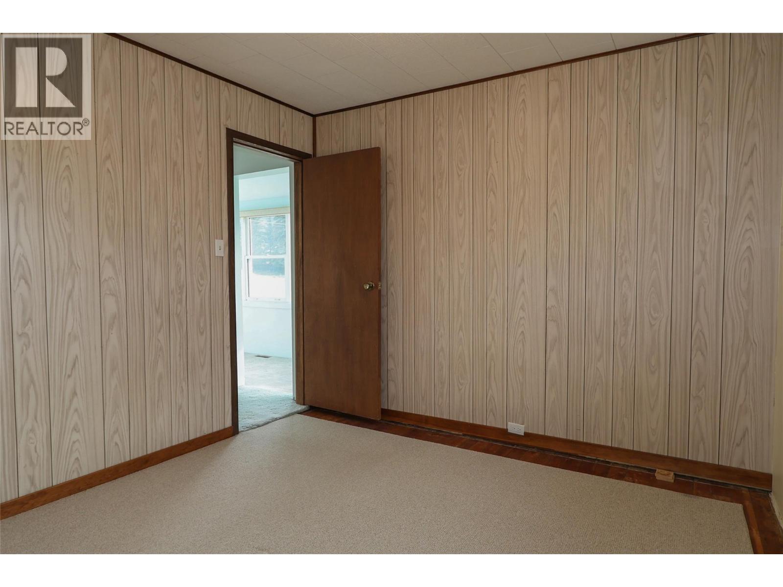 486 3rd Avenue, Kimberley, British Columbia V1A 2R3 - Photo 20 - 10388003