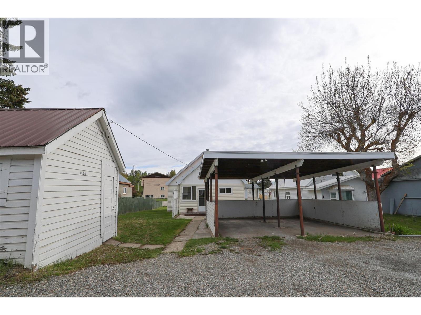 486 3rd Avenue, Kimberley, British Columbia V1A 2R3 - Photo 37 - 10388003
