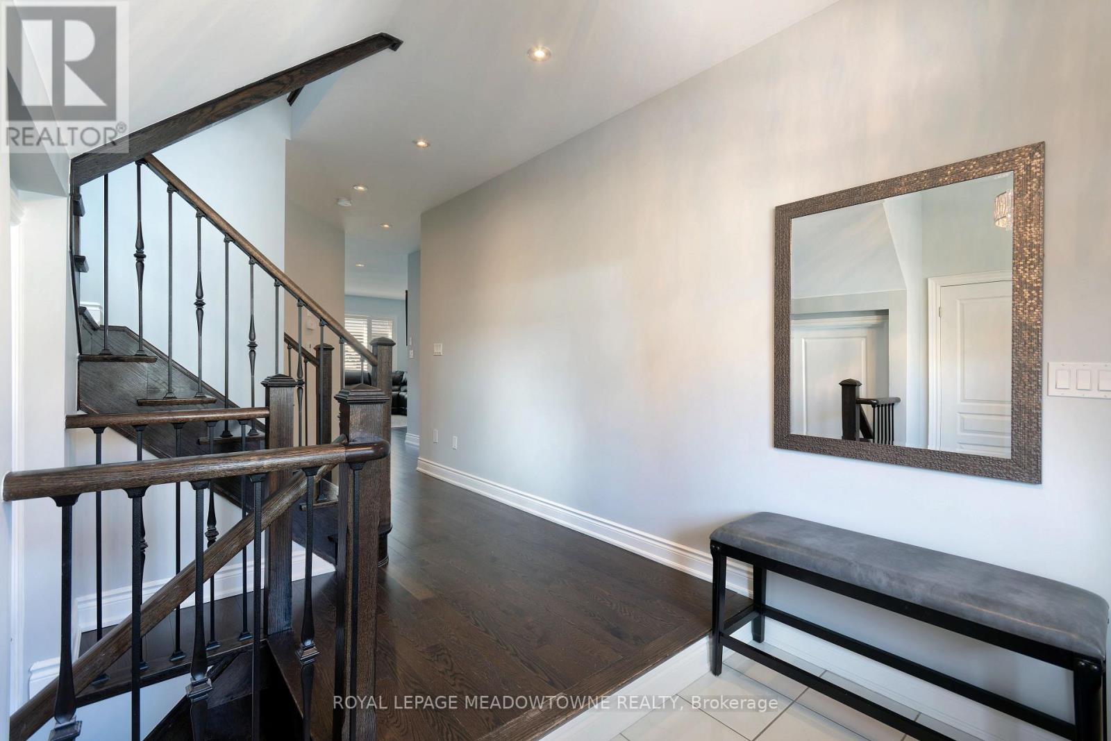 11 Cranbrook Crescent, Vaughan, Ontario  L4H 4H5 - Photo 5 - N13155172