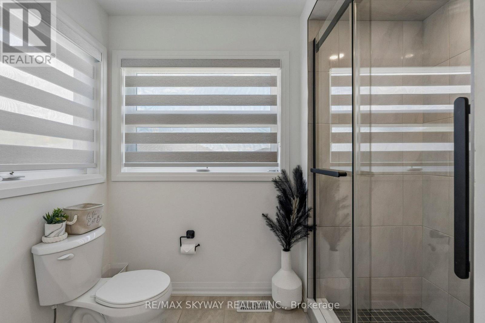 19 Whelan Court, Thorold, Ontario  L2V 0M3 - Photo 24 - X13127308