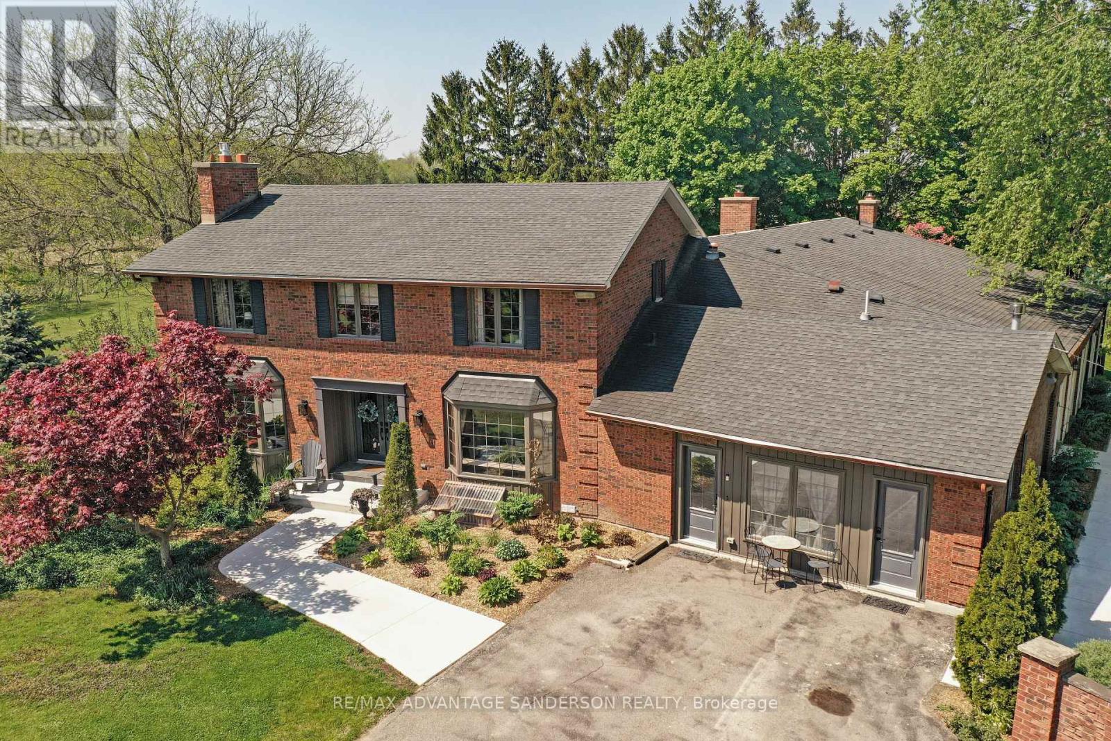 21727 VANNECK ROAD, Middlesex Centre, Ontario