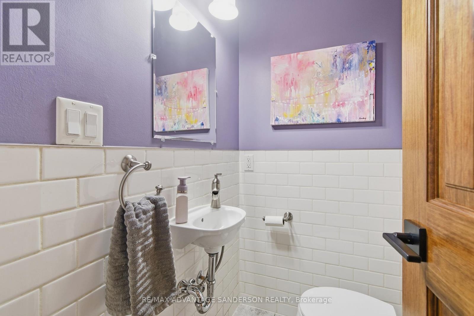 21727 Vanneck Road, Middlesex Centre, Ontario  N0L 1R0 - Photo 27 - X12982216