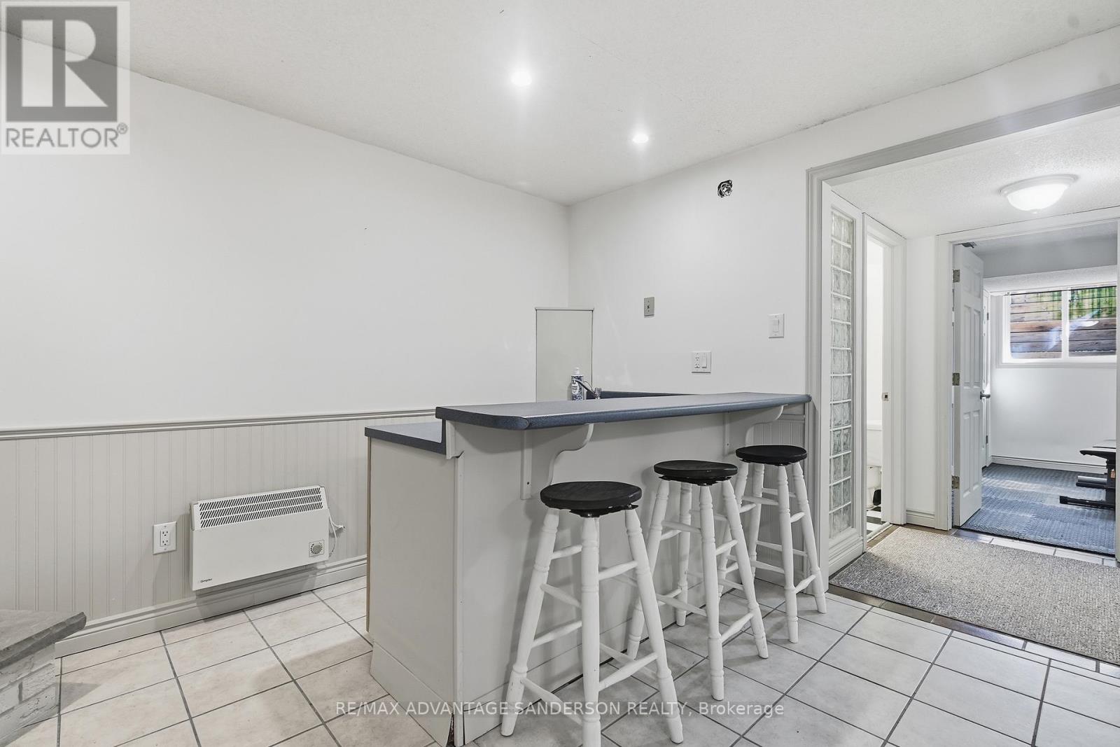 21727 Vanneck Road, Middlesex Centre, Ontario  N0L 1R0 - Photo 41 - X12982216
