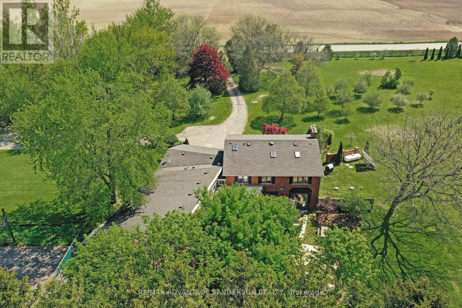 21727 Vanneck Road, Middlesex Centre, Ontario  N0L 1R0 - Photo 8 - X12982216
