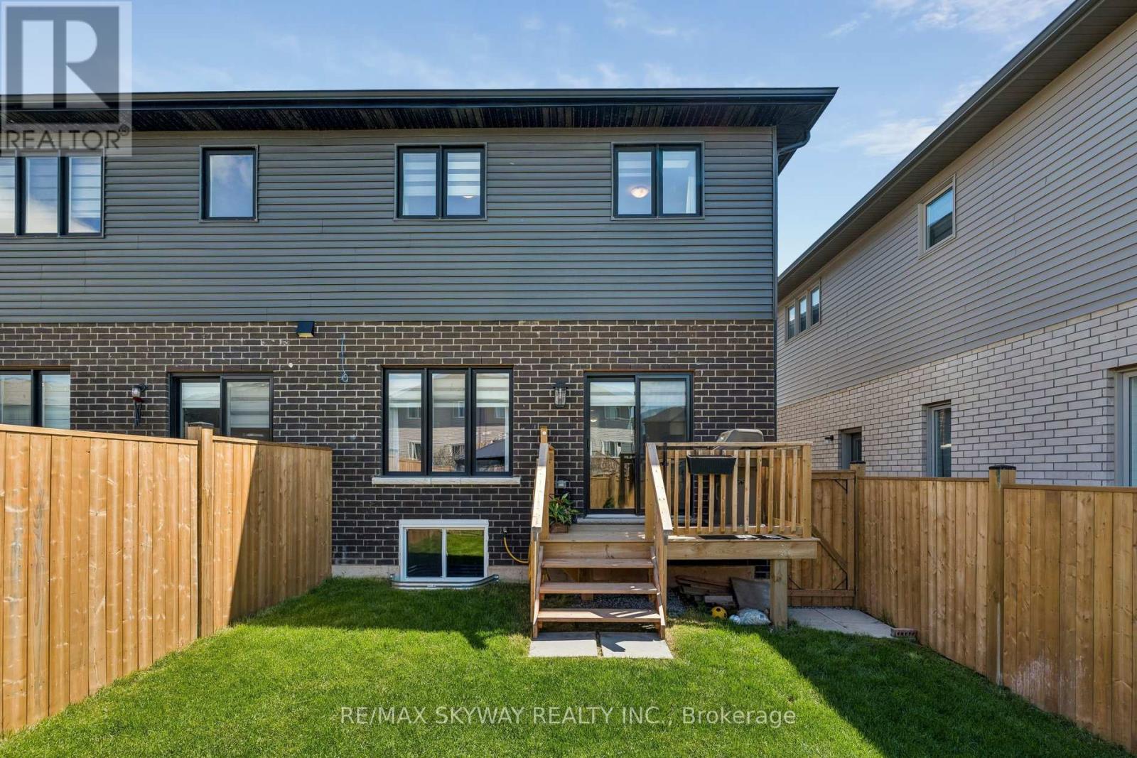 19 Whelan Court, Thorold, Ontario  L2V 0M3 - Photo 36 - X13127308