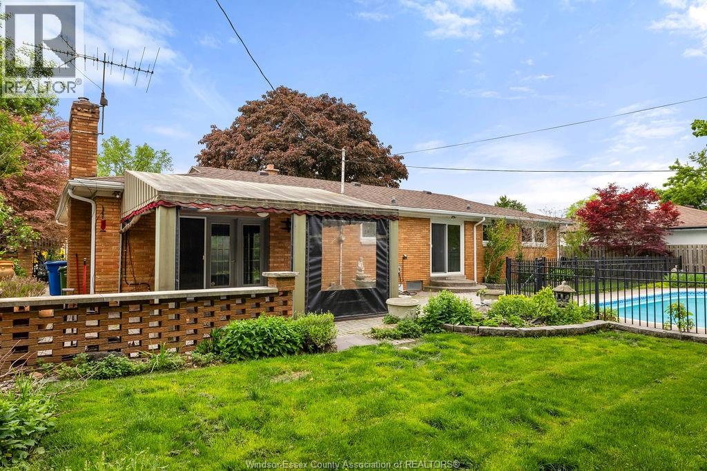 1670 Campbell Avenue, Windsor, Ontario N9B 2K6 - Photo 20 - 26011727