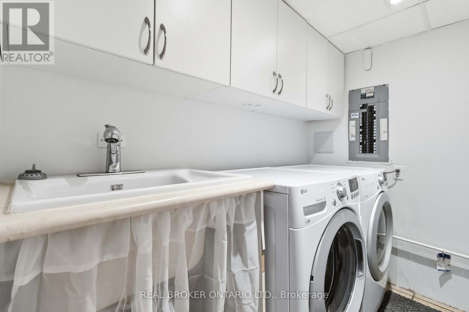 5048 Haswell Lane, Burlington, Ontario  L7L 6H3 - Photo 40 - W13155194