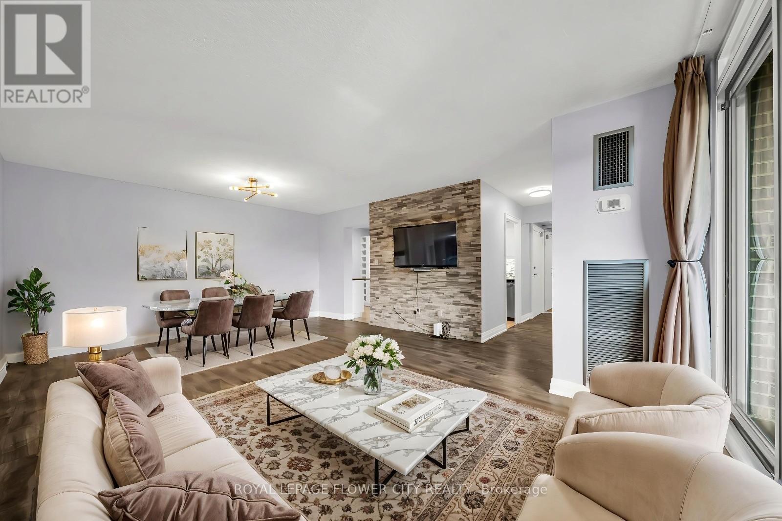 305 - 1535 Lakeshore Road E, Mississauga, Ontario  L5E 3E2 - Photo 10 - W13155202