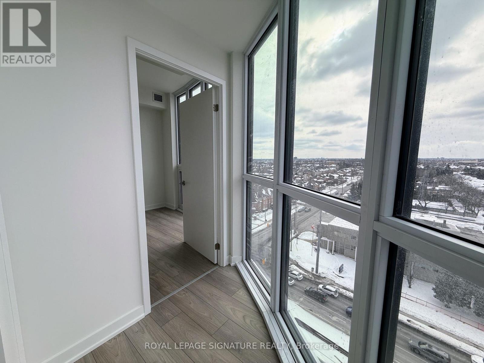 1009 - 1 Fairview Road E, Mississauga, Ontario  L5A 0B4 - Photo 11 - W13155214