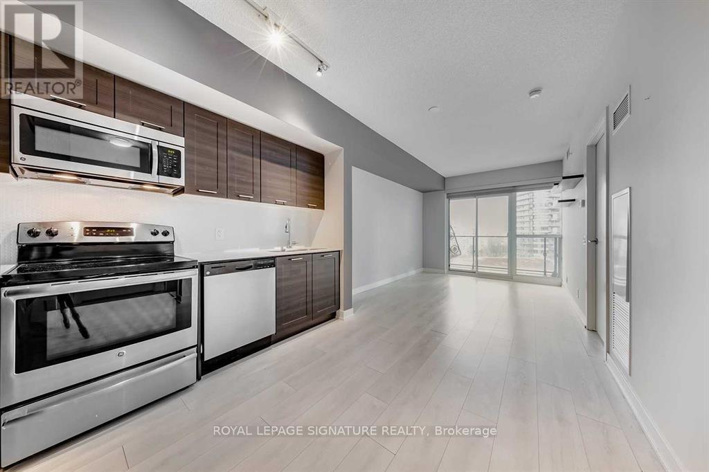 1003 - 2200 Lakeshore Boulevard, Toronto, Ontario  M8V 1A4 - Photo 2 - W13155218