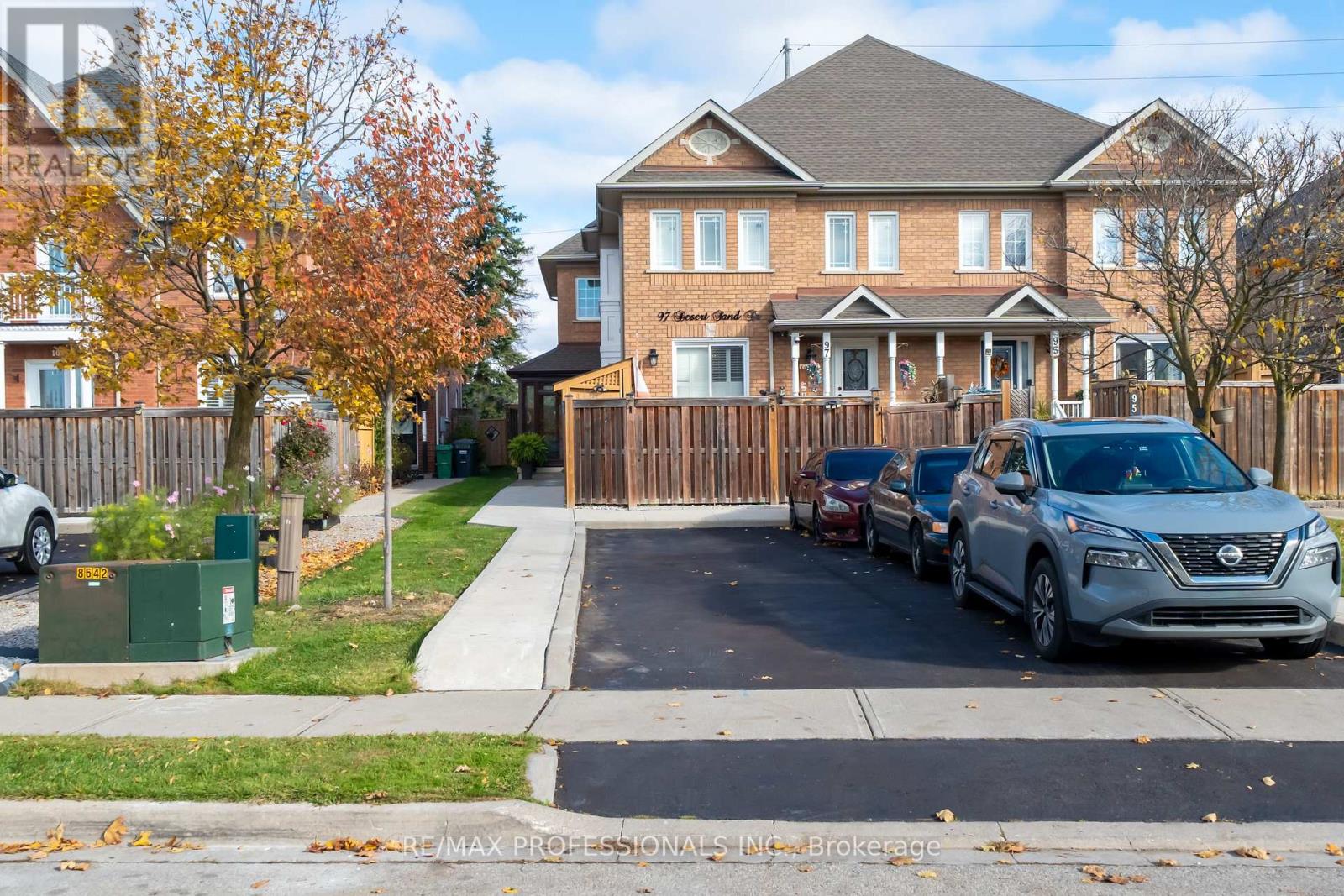 99 Desert Sand Drive, Brampton, Ontario  L6R 1V7 - Photo 40 - W13155232