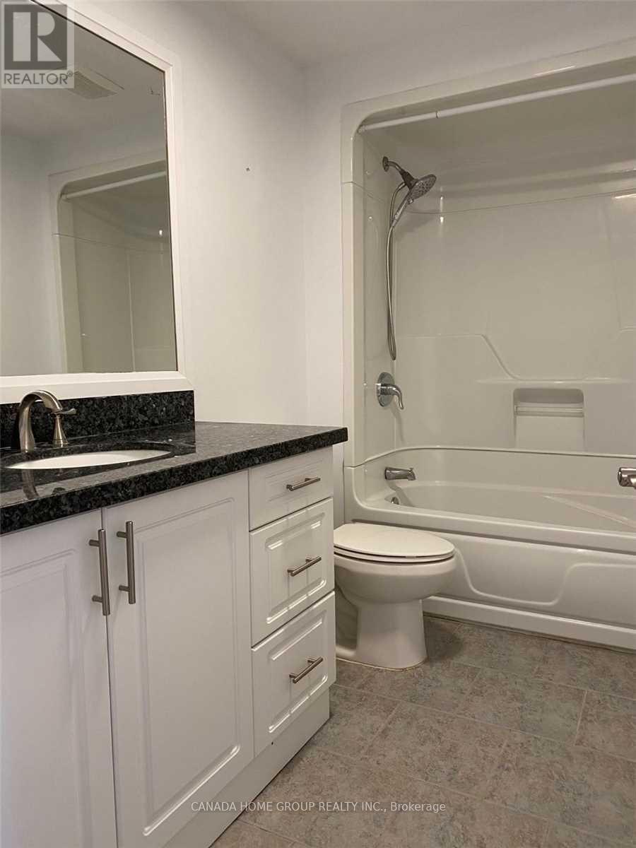 Upper - 3251 Valcourt Crescent, Mississauga, Ontario L5L 5G9 - Photo 12 - W13155272