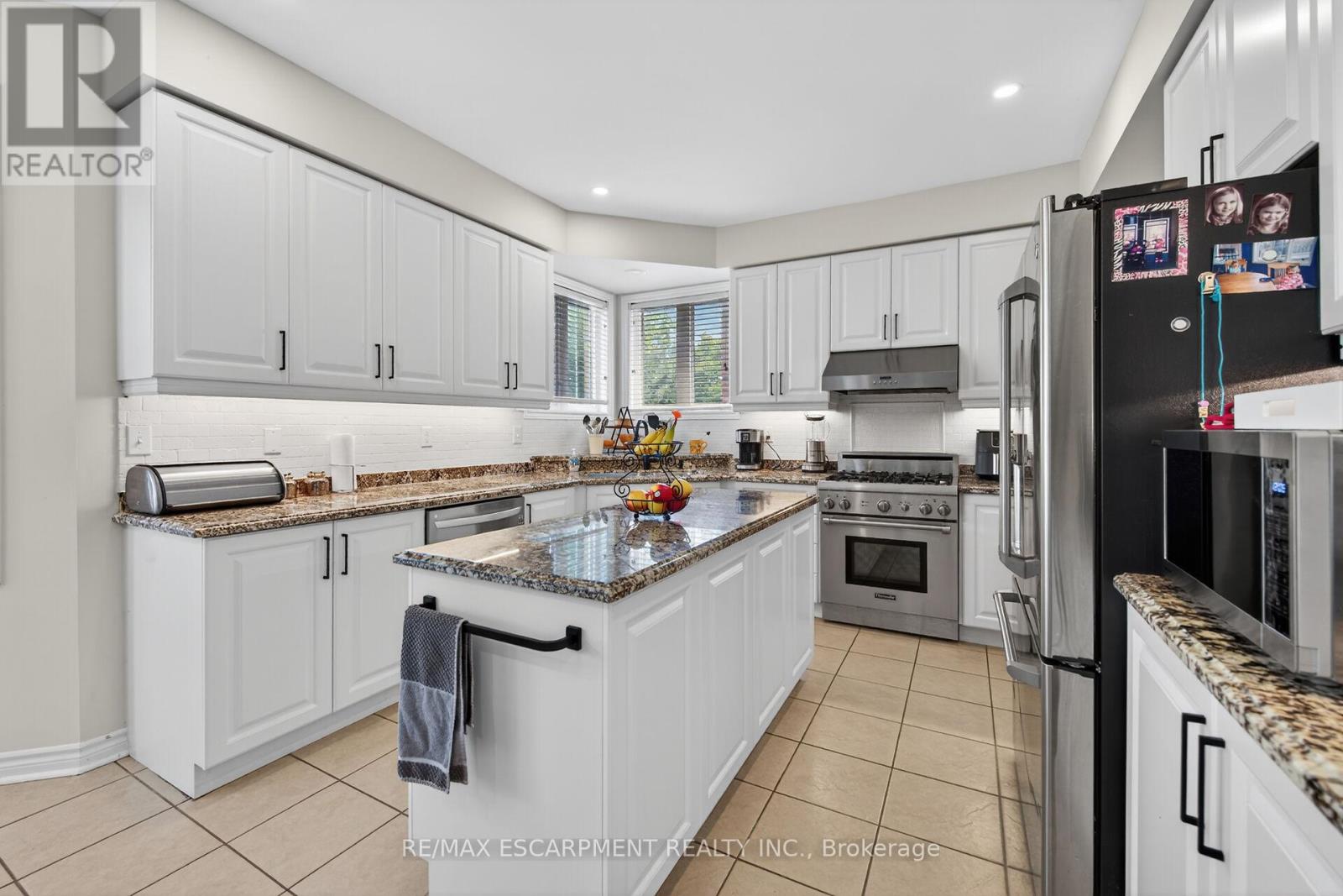 2431 Castlebrook Road, Oakville, Ontario  L6M 4Z2 - Photo 14 - W13155308