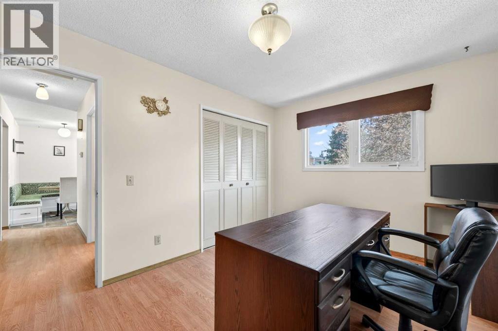3139 Oakwood Drive SW, Calgary, Alberta  T2V 0K2 - Photo 22 - A2311984