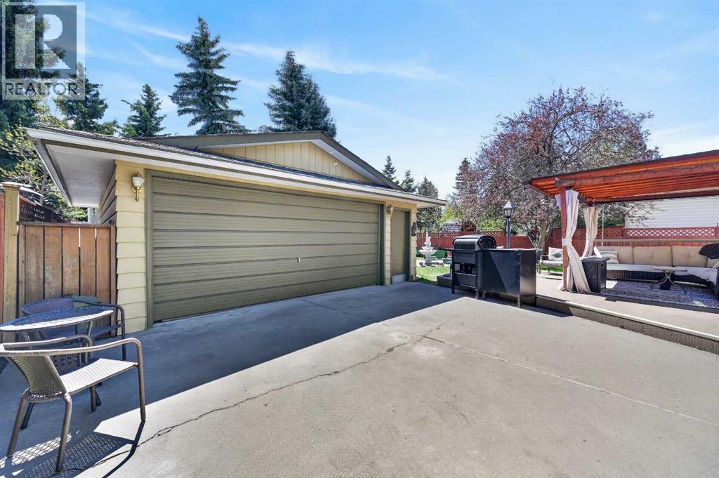 3139 Oakwood Drive SW, Calgary, Alberta  T2V 0K2 - Photo 44 - A2311984