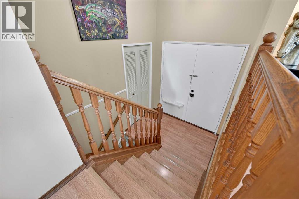 3139 Oakwood Drive SW, Calgary, Alberta  T2V 0K2 - Photo 16 - A2311984